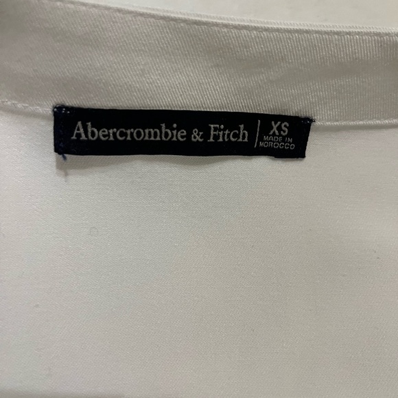 Abercrombie Women's White Button-Down Top Tie Front XS - Picture 14 of 15